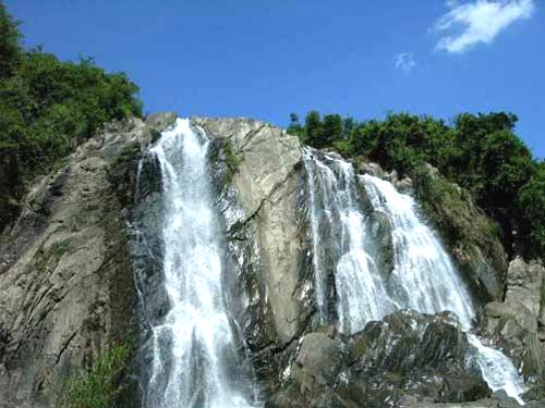 三平寺自驾游最值得去的景点《龙瑞瀑布》